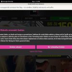 LindaKiss.com Official Site
